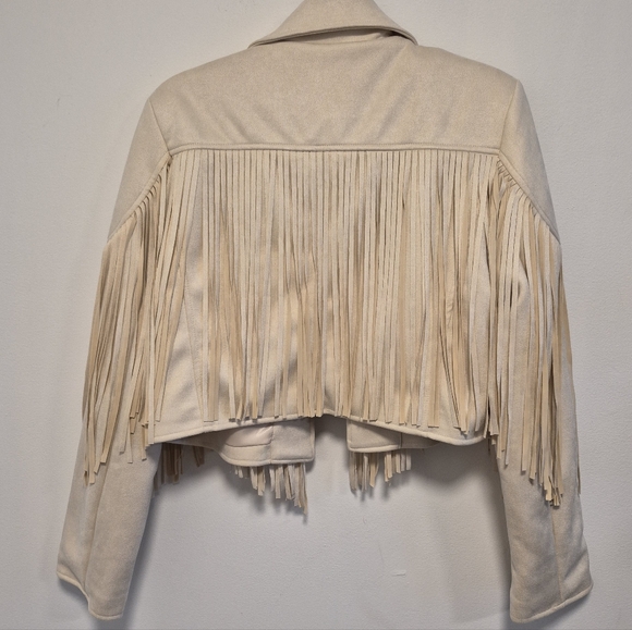 Wisteria Lane Faux Suede Cropped Fringed Jacket Beige Woman’s Sz M NWT - Picture 7 of 14